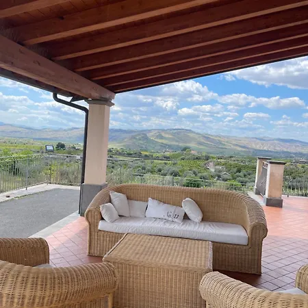 Ranch Simeto Paterno (Sicily)